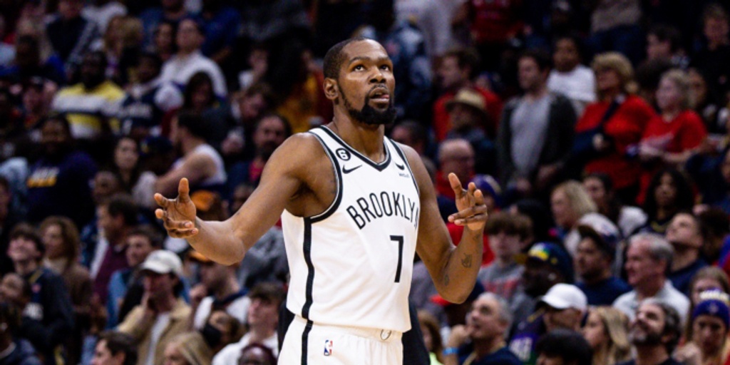 Kevin Durant out at least two weeks with sprained right knee
