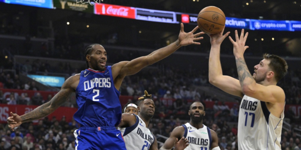 Leonard, Clippers hold off Doncic, Mavs to snap 6-game skid