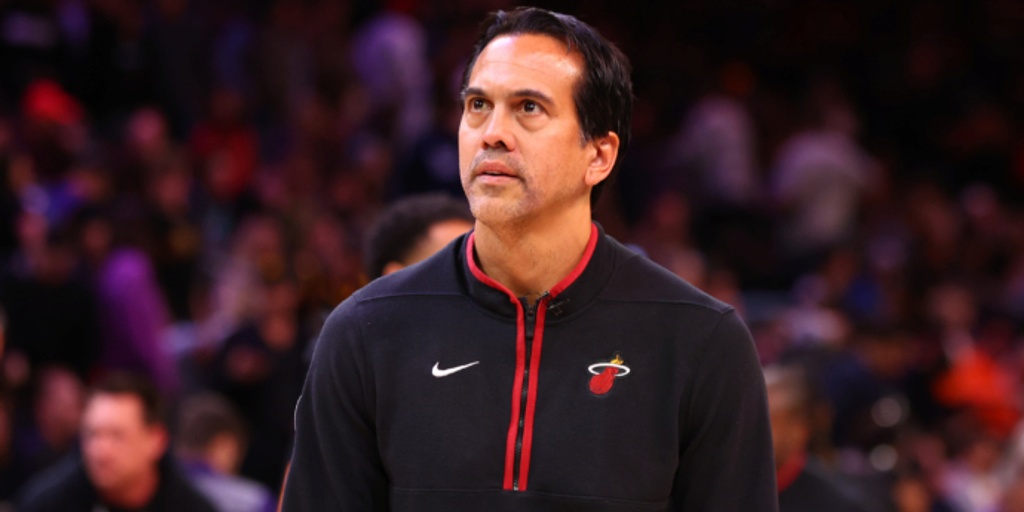 Spoelstra floats idea for 100K fans at outdoor game in Miami