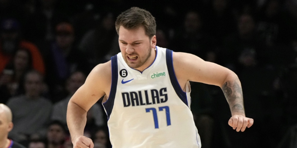 Mavericks All-Star Doncic leaves game with ankle injury