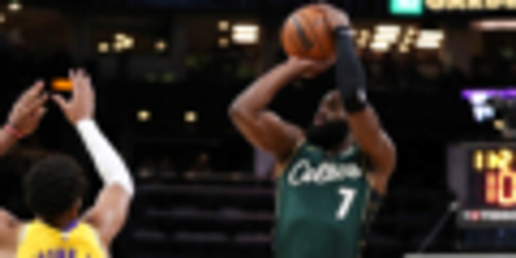 Jaylen Brown forces OT, Celtics snap skid by beating Lakers 125-121