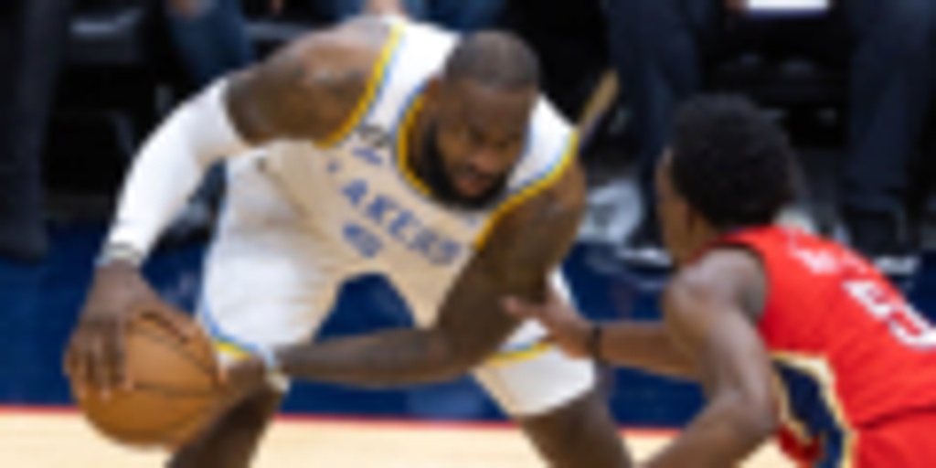 LeBron James closes in on NBA record, Lakers falls to Pelicans