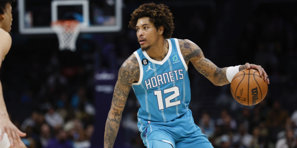 Oubre, Hornets finish strong, beat Pacers 115-109