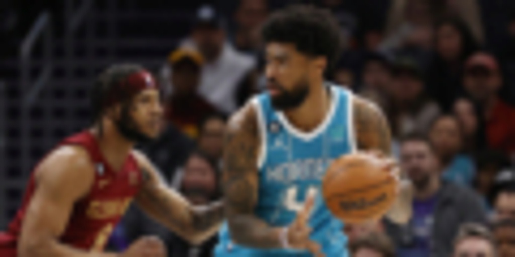 Hornets sign center Nick Richards to contract extension