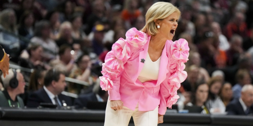 Mulkey, LSU women rally in Final Four, reach first title game