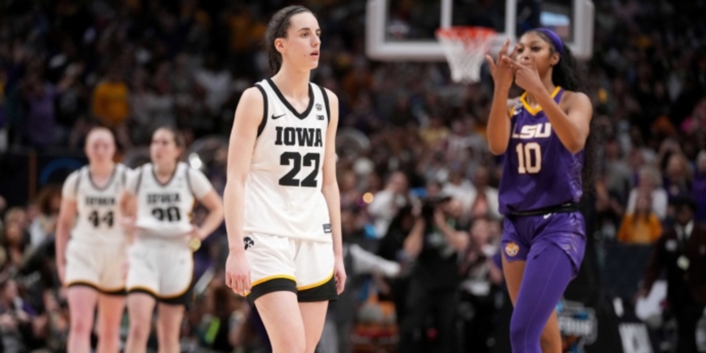 Iowa's Caitlin Clark: Don’t criticize LSU's Angel Reese for gesture