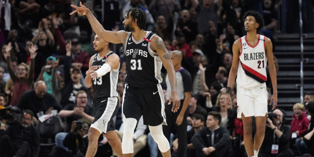 Bates-Diop leads Spurs past Blazers in inaugural Austin game