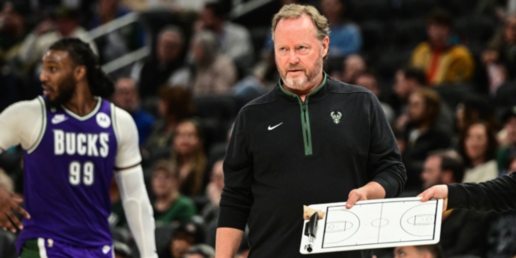 Bucks fire Mike Budenholzer as coach after early playoff exit