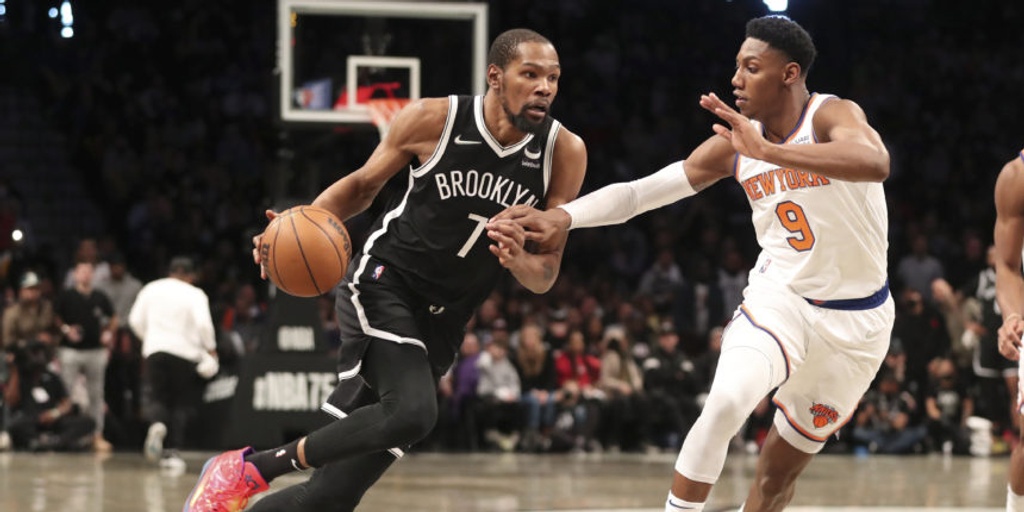 Durant scores 53, Nets edge Knicks 110-107 as Irving watches
