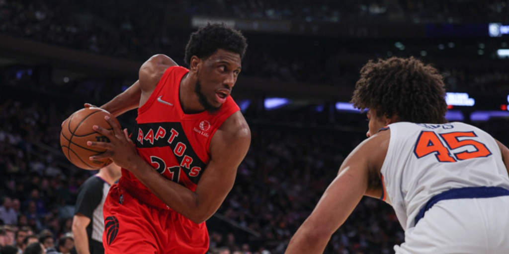 Thaddeus Young staying with Toronto Raptors on two-year deal