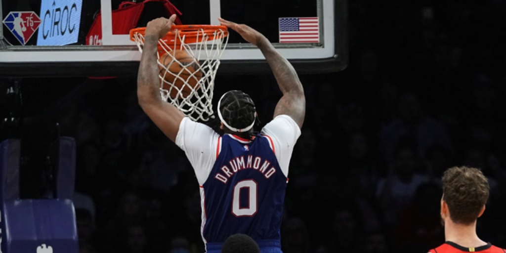 Andre Drummond signs with Chicago