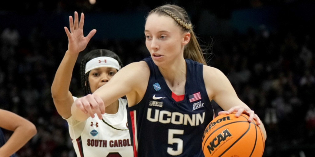 UConn’s Paige Bueckers suffers torn ACL, will miss upcoming season