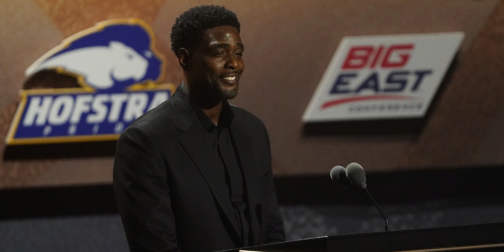 Webber, Battier, Billups inducted into Michigan Sports Hall of Fame
