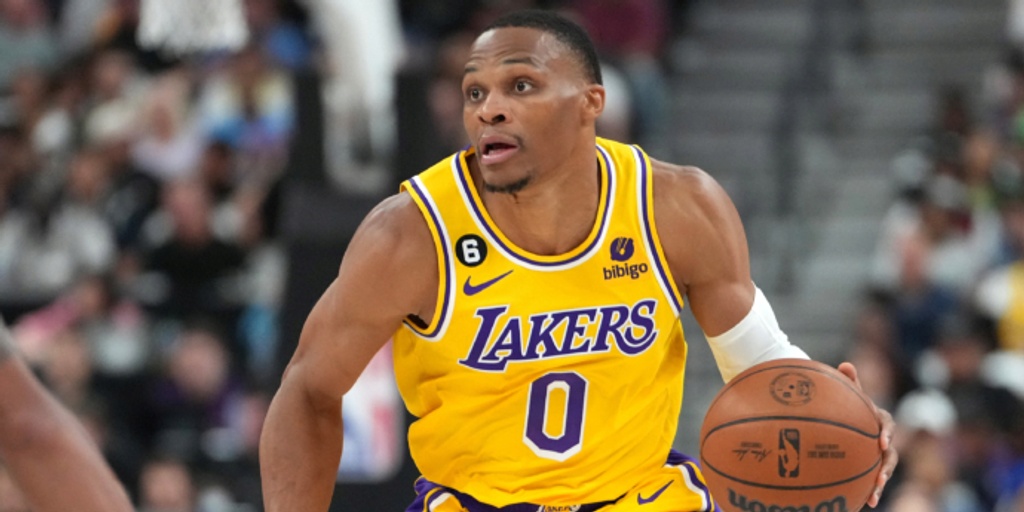 Russell Westbrook injures hamstring in Lakers' preseason finale