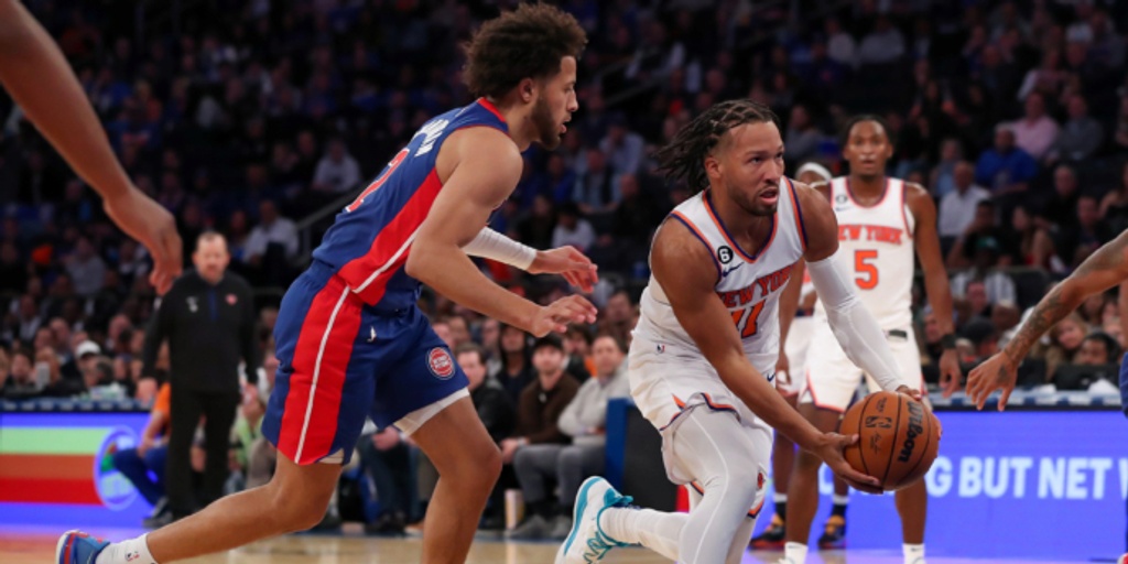 Knicks rout Pistons 130-106 in Brunson's home debut at MSG