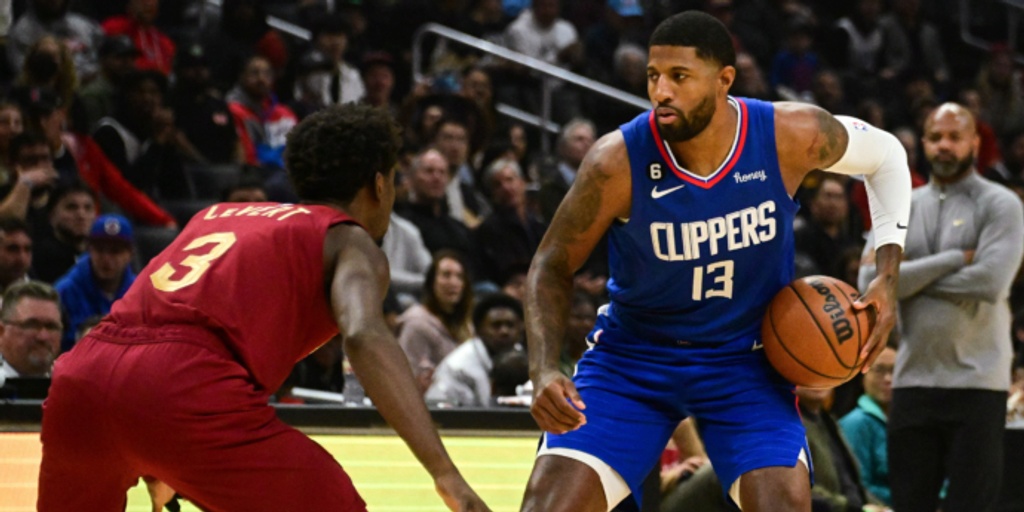 Clippers rally late, snap Cavaliers' 8-game win streak