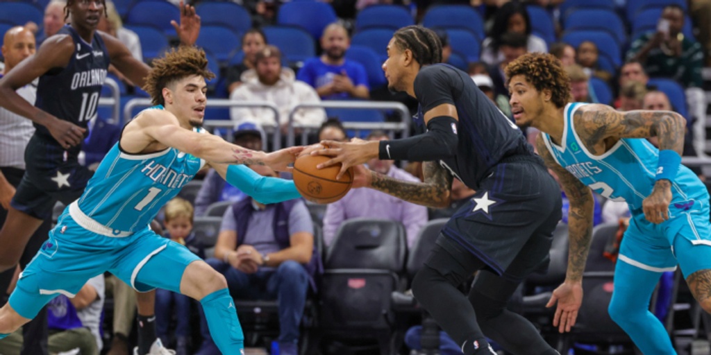 Hornets stop 8-game slide with 112-105 win against Magic
