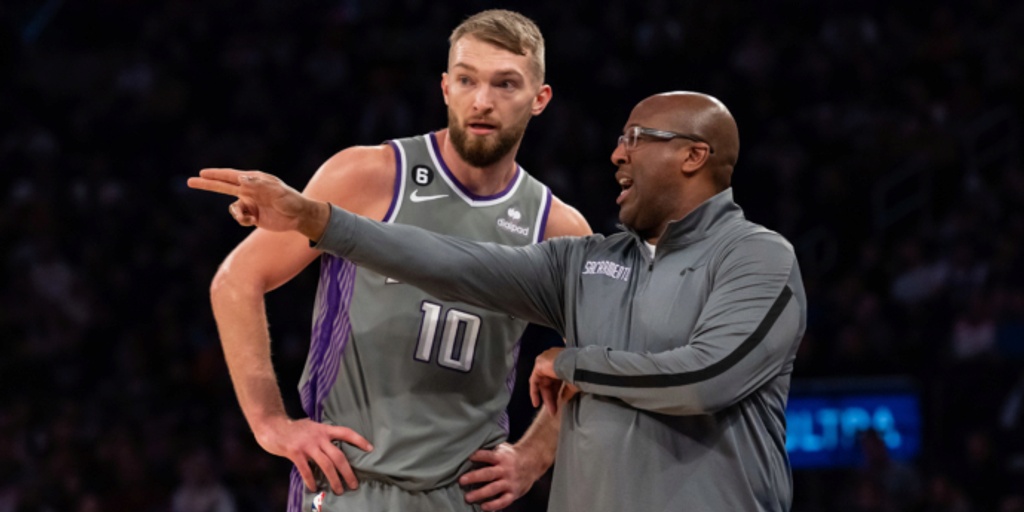 Kings' Mike Brown fined $25,000 for pursuing, cursing out referee