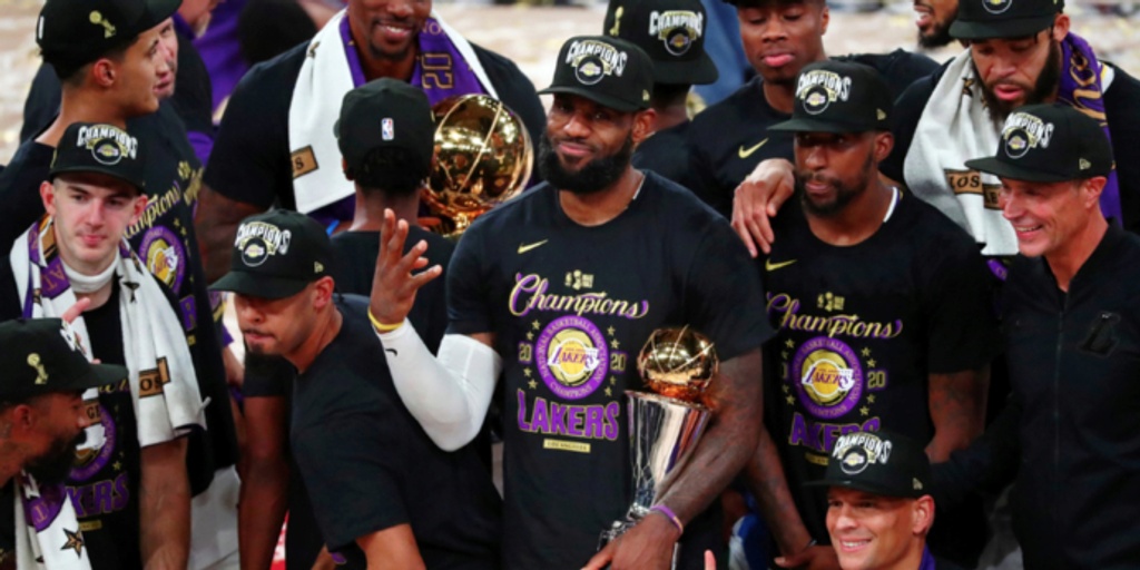Lakers open up as favorites to win 2020-21 Title