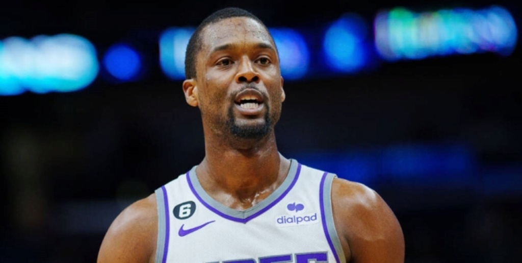 Harrison Barnes agrees to 3-year, $54 million deal to stay with Kings