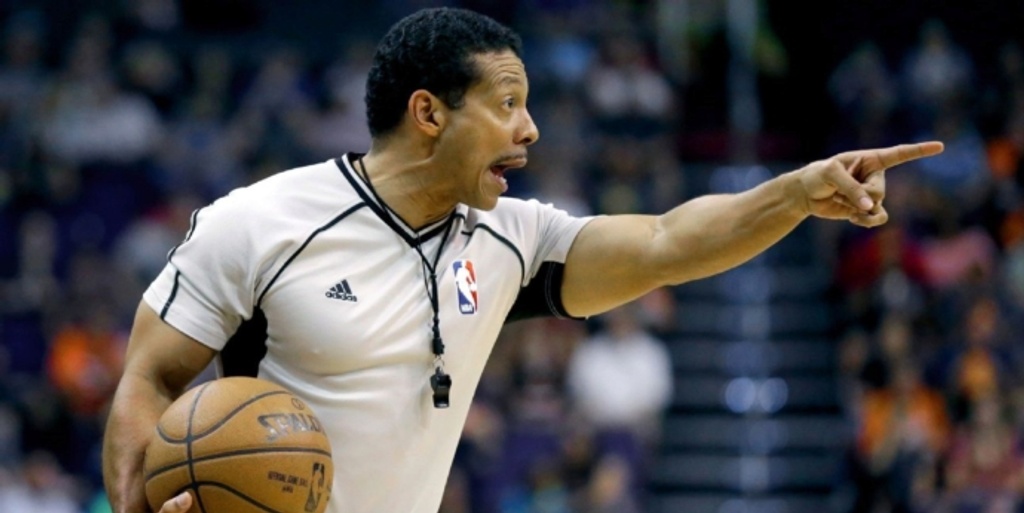 NBA governors approve in-game flopping penalty, expand coach's challenge