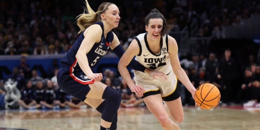 Clark's Hawkeyes outlast Bueckers' Huskies, advance to national title game