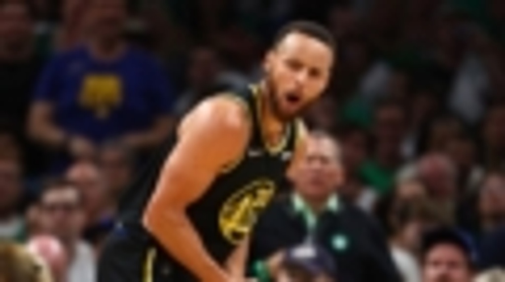 Stephen Curry named 2023-2024 Kia NBA Clutch Player of the Year