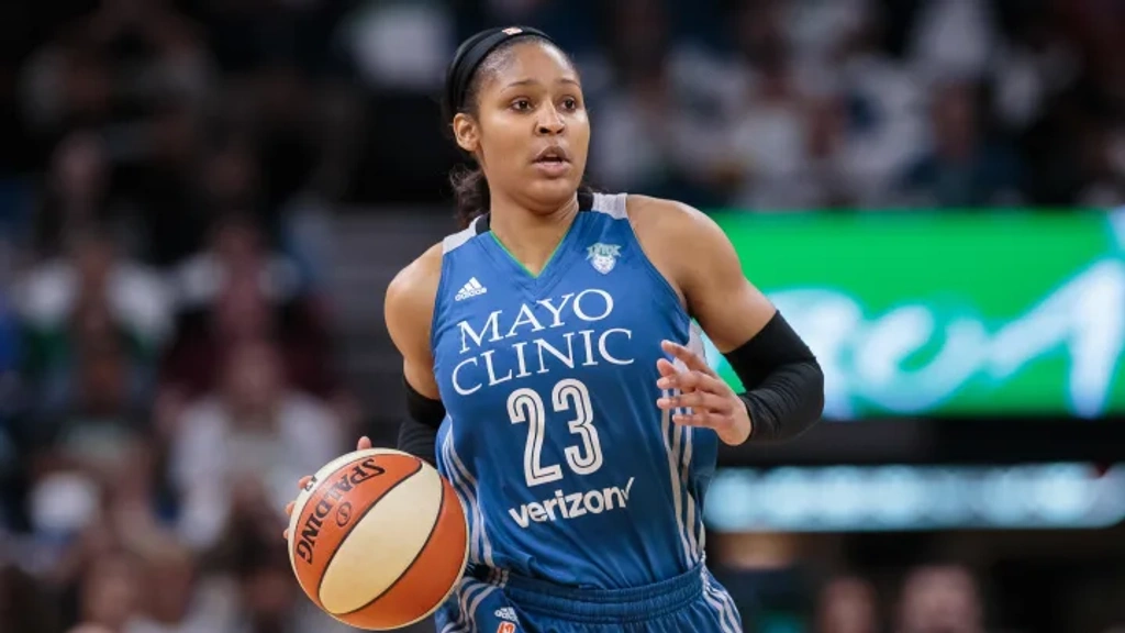 Minnesota Lynx retires Maya Moore’s jersey