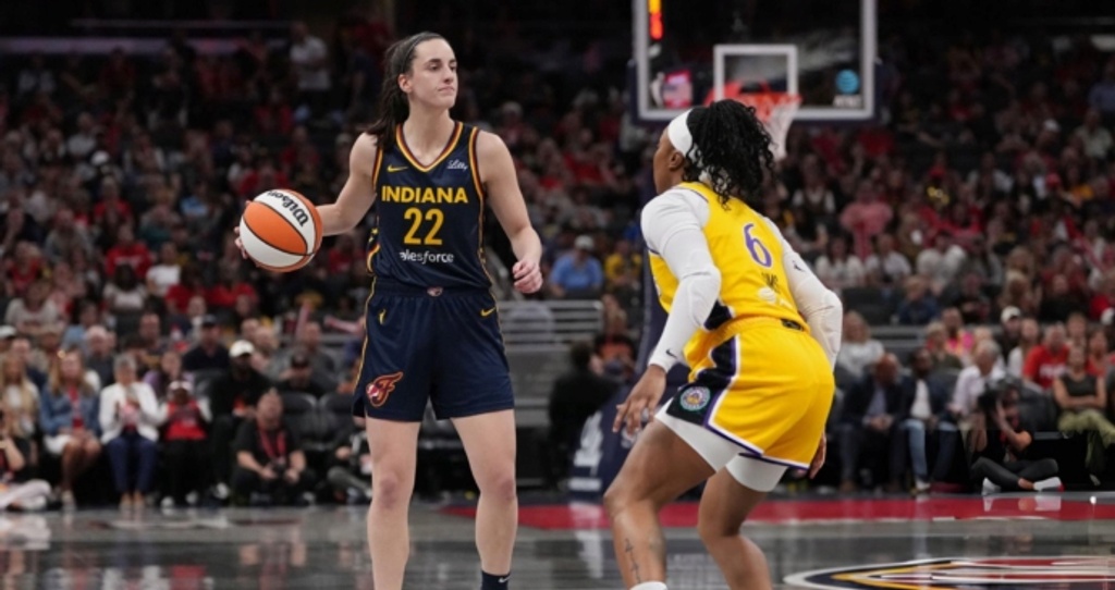 Caitlin Clark puts up triple-double to lead Fever past Sparks