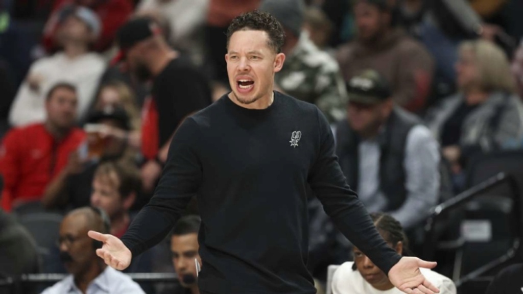Mitch Johnson, Tuomas Iisalo secure NBA head coaching roles for Spurs, Grizzlies