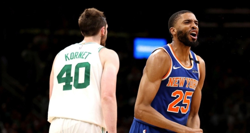 Mikal Bridges proves his worth with clutch defense late against Boston