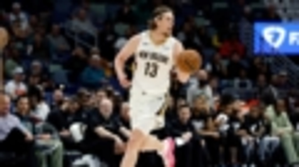 Spurs add veteran stretch big Kelly Olynyk in trade with Wizards