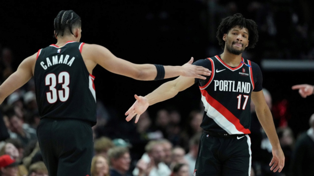 Blazers continue building future, tie up Sharpe & Camara to 4-year deals