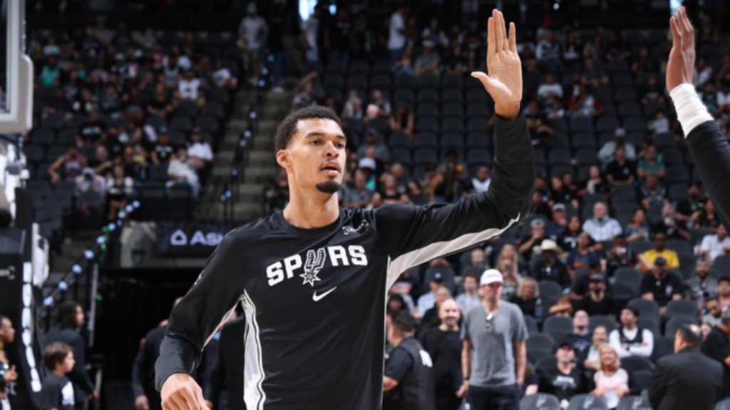 Victor Wembanyama to return in 2025 Emirates NBA Cup semis vs OKC