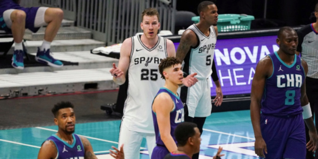 Spurs, Hornets have games postponed due to COVID-19