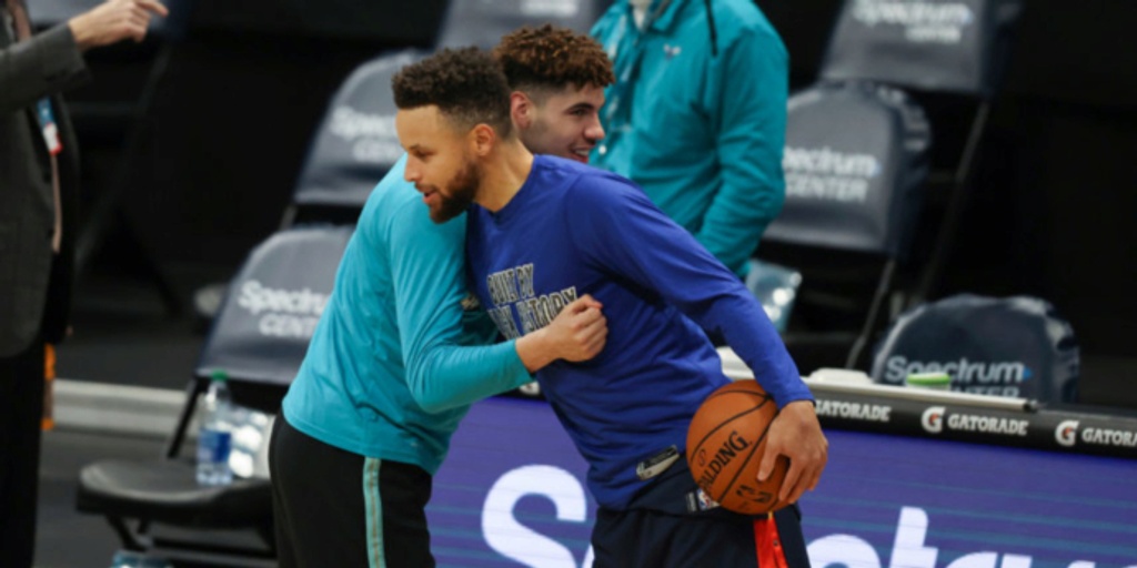 Stephen Curry (illness) a late scratch for Warriors in Charlotte