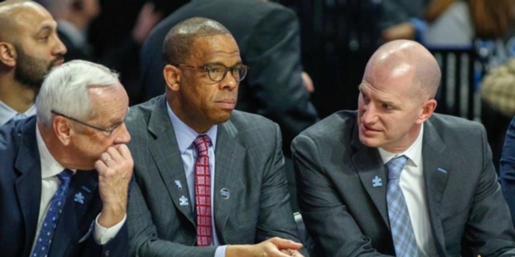 Hubert Davis hired as next head coach of UNC men's basketball