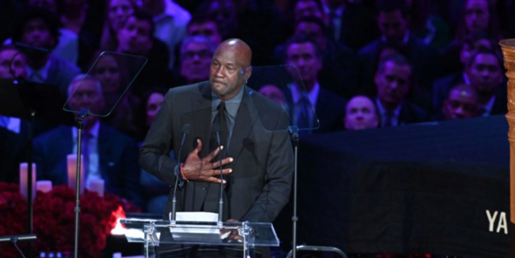 Michael Jordan to present Kobe Bryant at Hall of Fame enshrinement