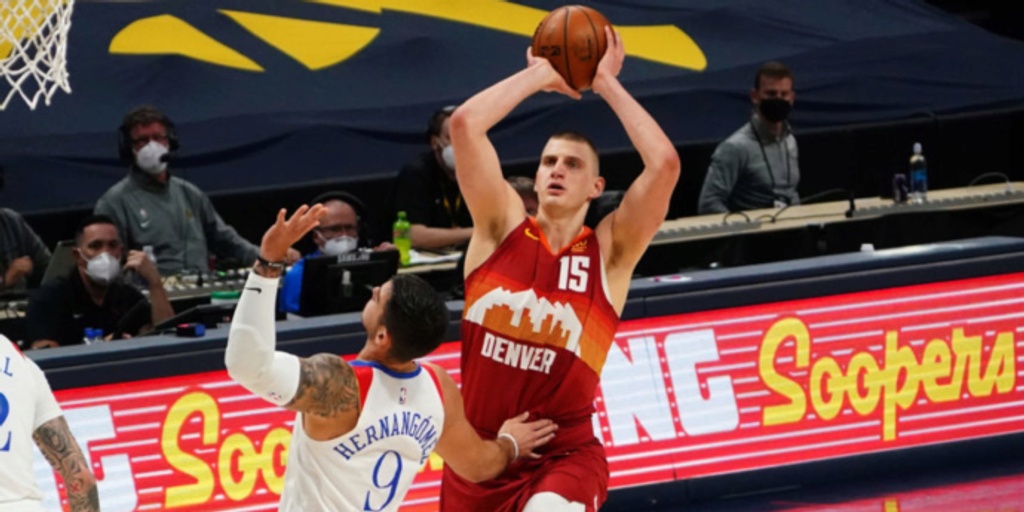 Jokic blocks late shot, Nuggets hold off Pelicans 114-112
