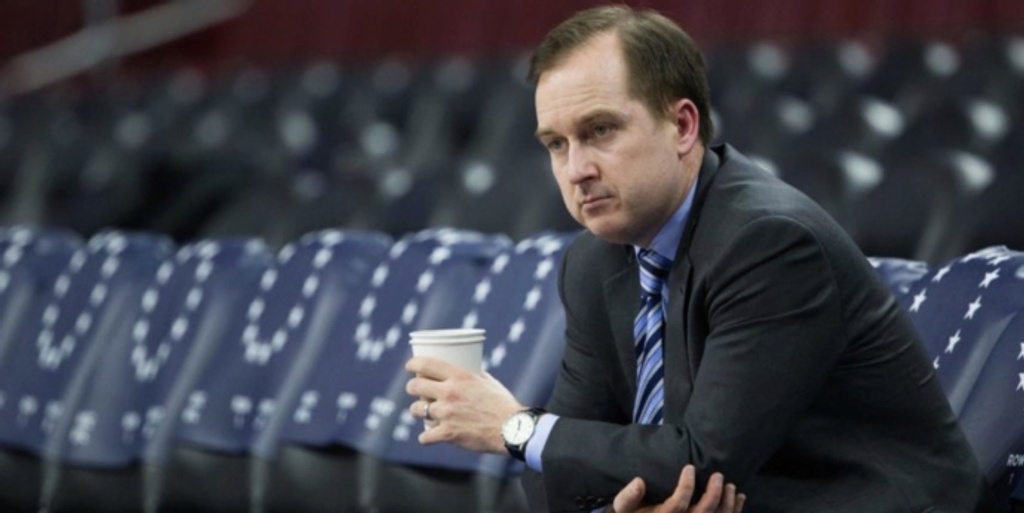Daryl Morey invites Sam Hinkie to ring bell before 76ers' playoff game