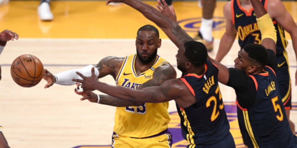 LeBron's three-pointer lifts Lakers over Warriors in West play-in game
