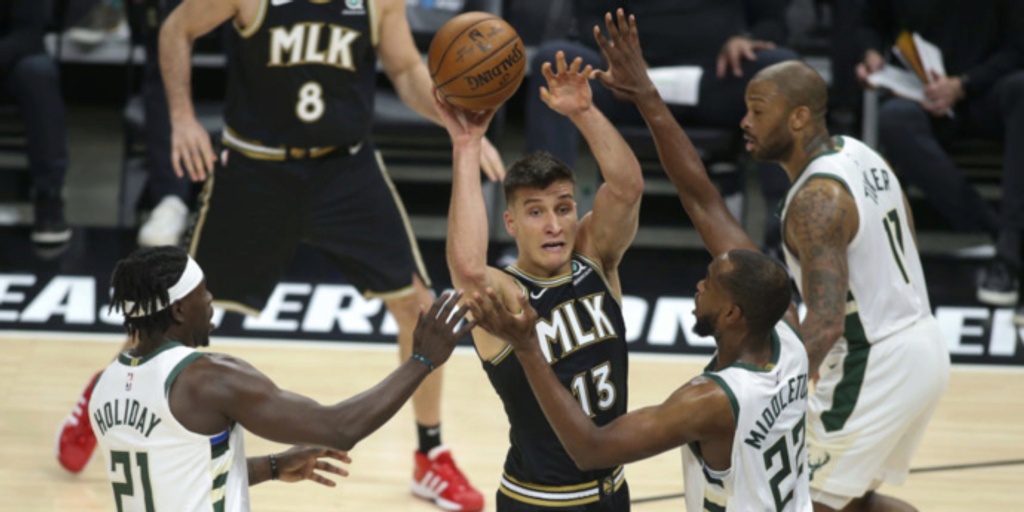 Everything you need to know ahead of Bucks-Hawks Game 5