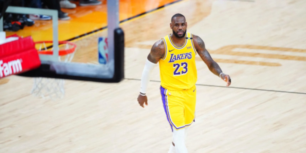 LeBron James wants to finish career with Lakers