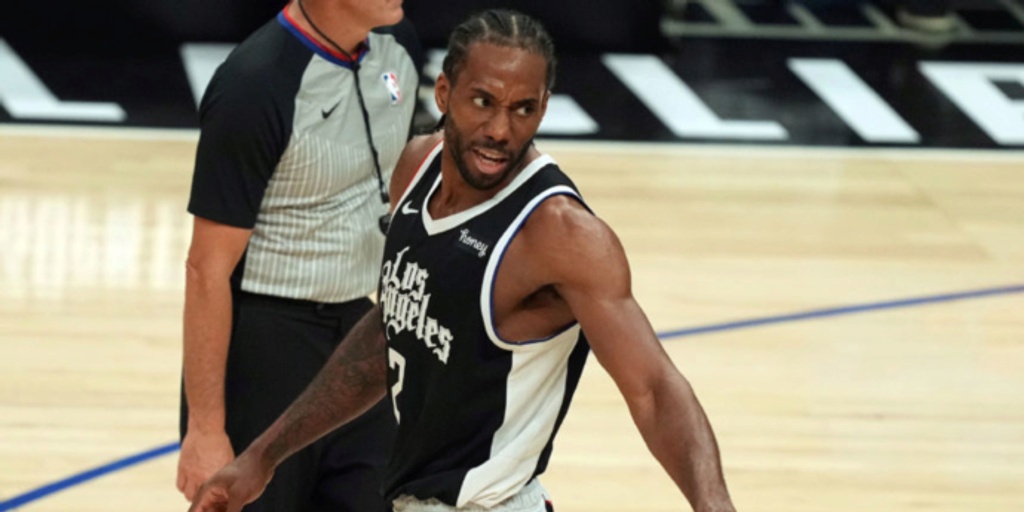 Kawhi Leonard re-signing with LAC is 'most likely' scenario, Mavs interested