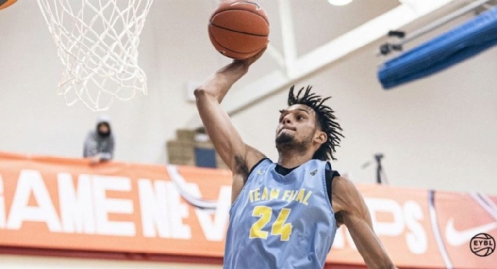 Dereck Lively II, 5-star high school center, commits to Duke