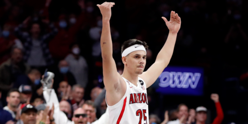No. 7 Arizona defeats No. 3 UCLA 76-66, takes first place in Pac-12