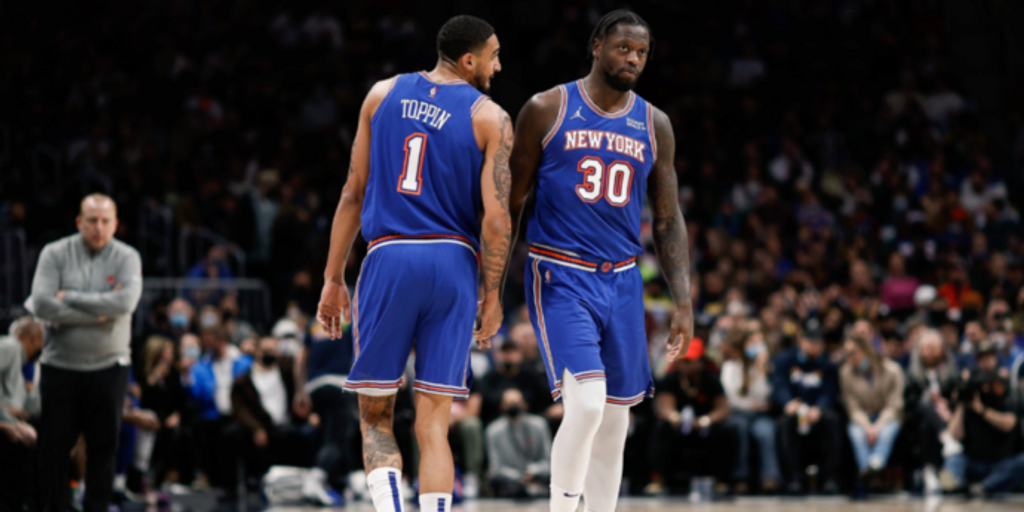 Knicks' playoff hopes hang by a thread as club begins 7-game road trip