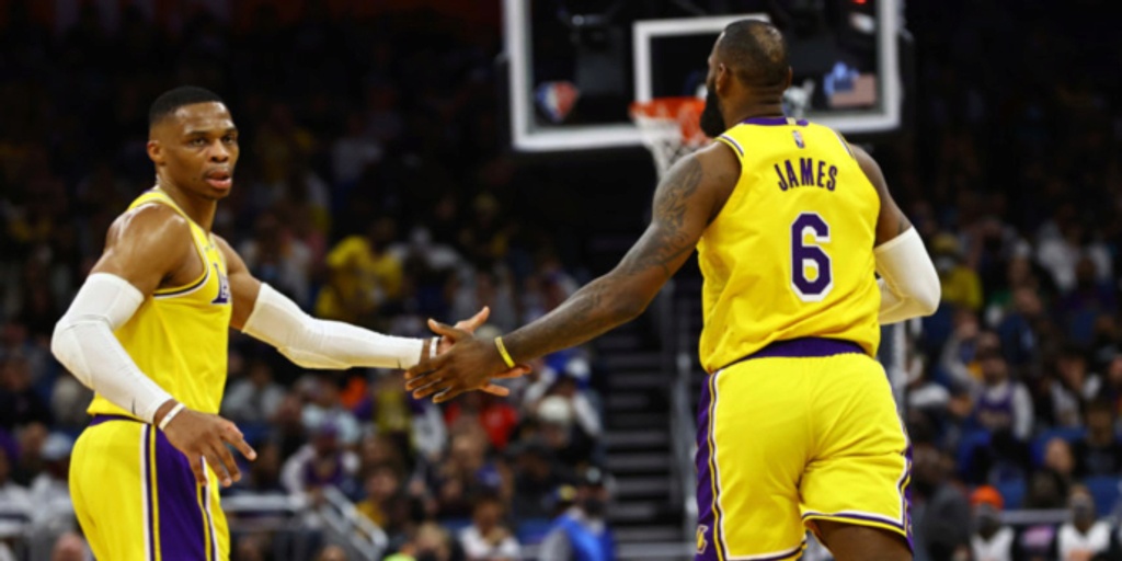Lakers stumbling through season of high expectations