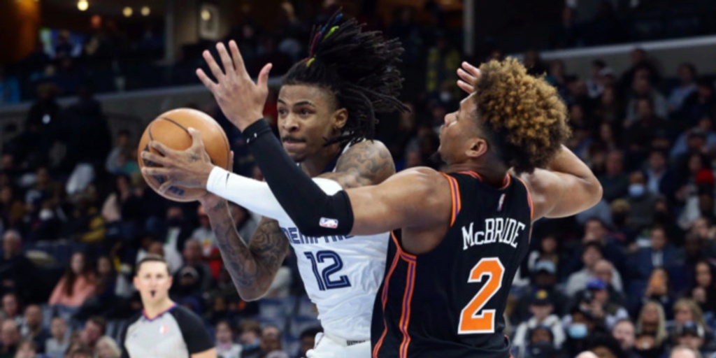 Morant scores 37 points, Grizzlies turn back Knicks 118-114