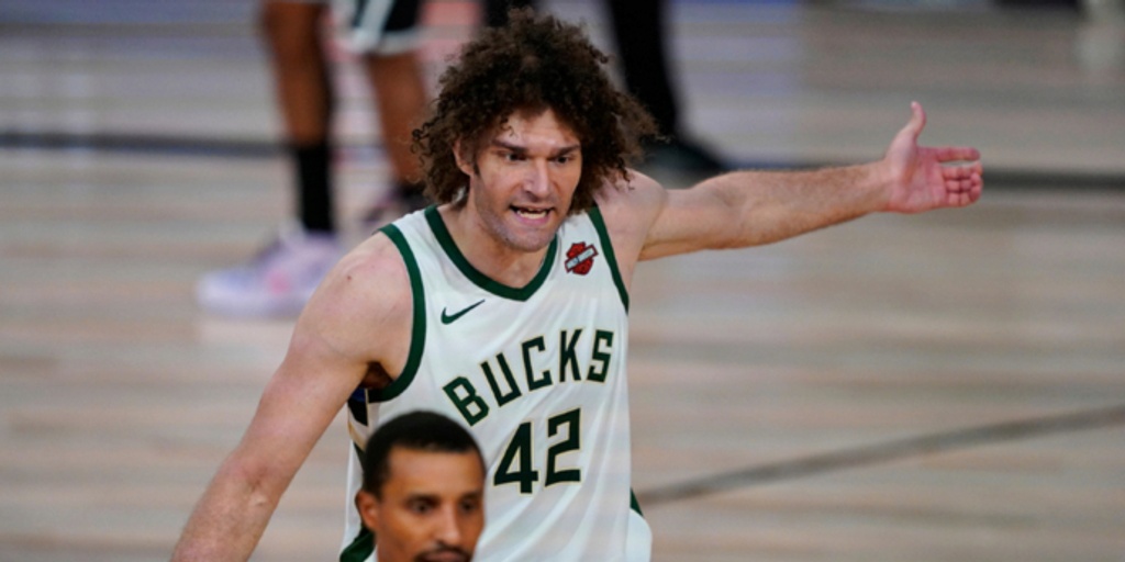 Robin Lopez opts-out of deal with Bucks